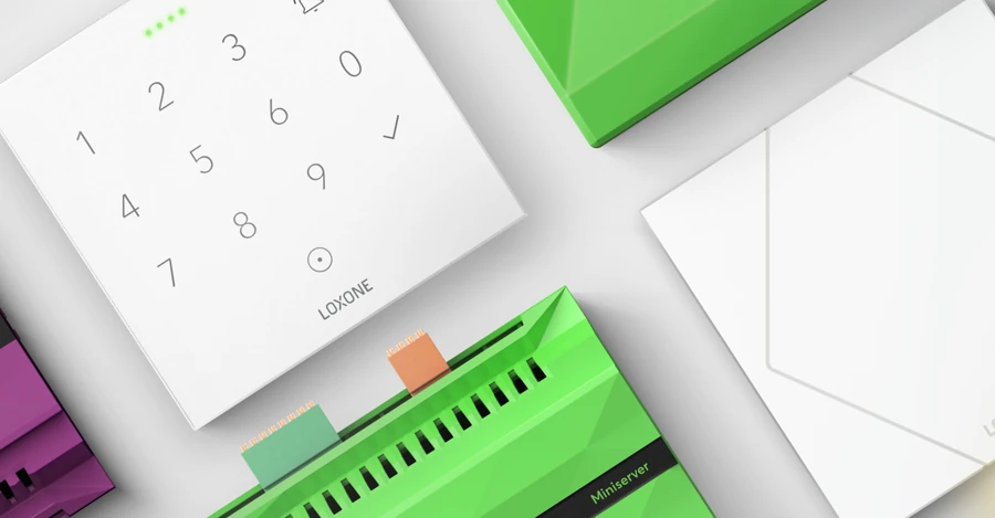 Klawiatura NFC Code Touch i panel dotykowy Loxone