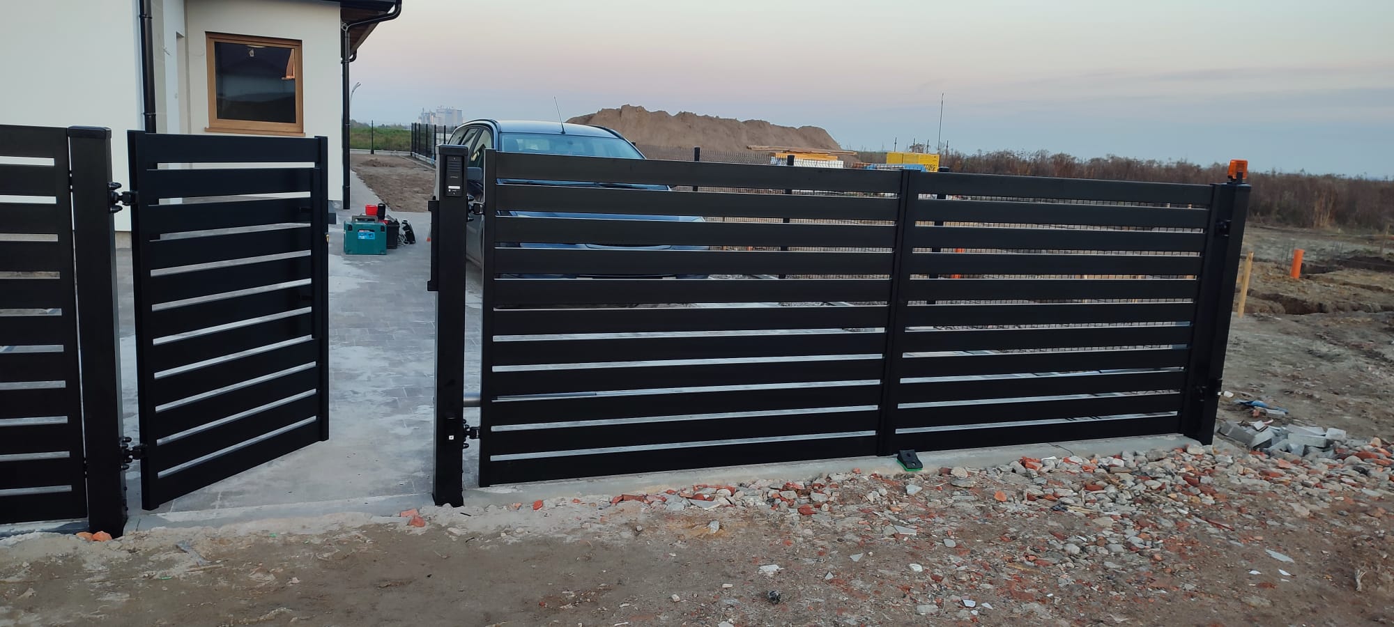 Bramy skrzydłowe Śmigiel – widok 1